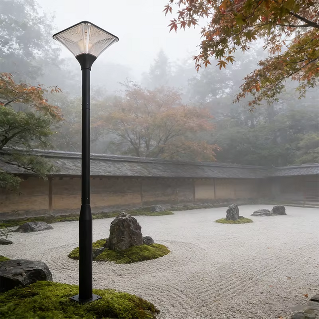 Solar Aluminum Energy-Saving Eco-Friendly Garden Lights 50W/25W for Front Yards and Walkways