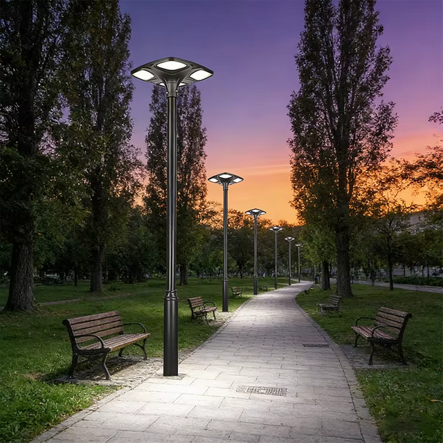 Smart and Convenient Garden Light Waterproof IP65 Garden Light for Pathway & Walkway Garden Light
