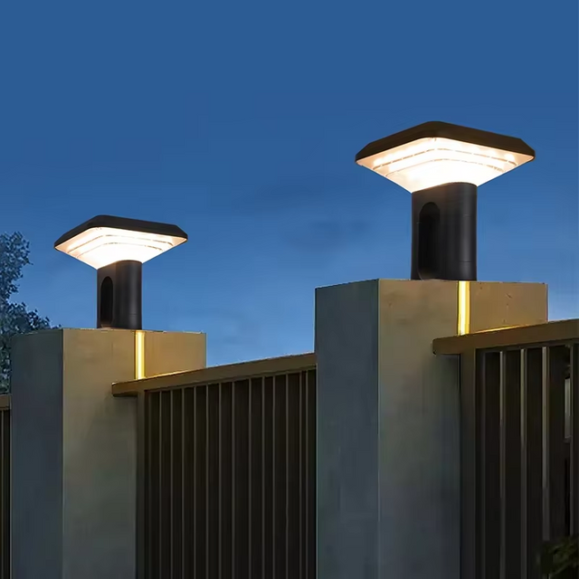 High Quality IP65 Waterproof LED Solar Post Light Outdoor Die-casting Aluminum Garden Decor Gate Pillar Support OEM Remote